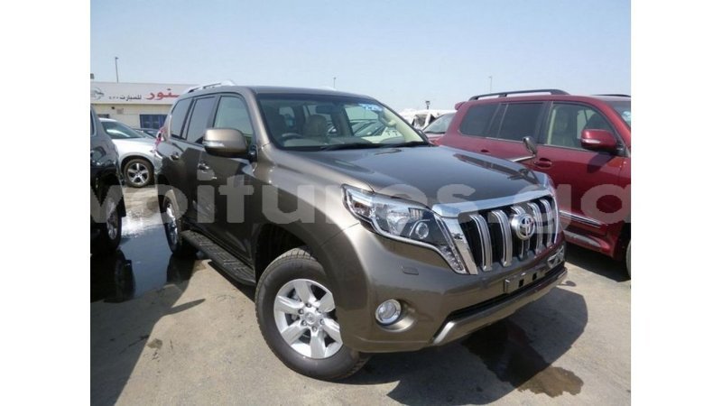 Big with watermark toyota prado estuary import dubai 5822