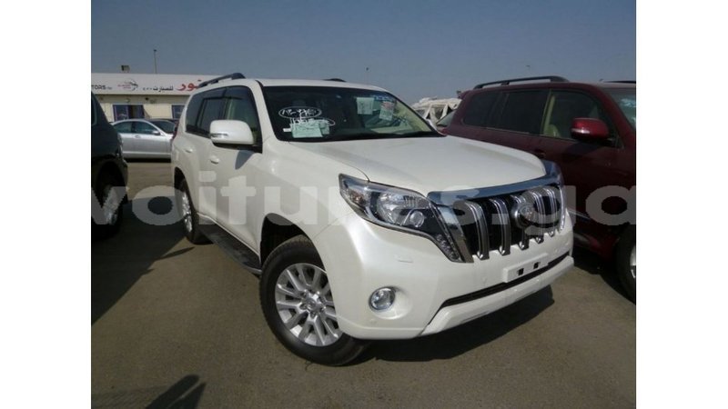 Big with watermark toyota prado estuary import dubai 5824