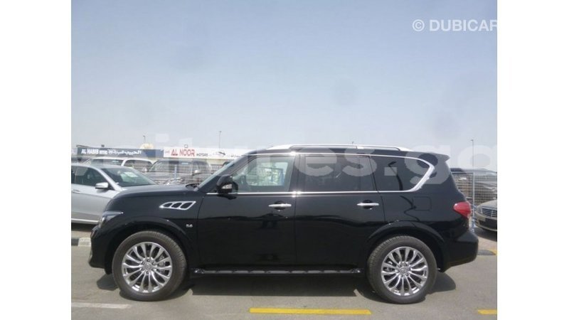 Big with watermark infiniti q estuary import dubai 5828
