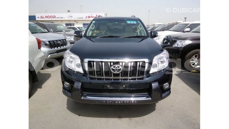 Big with watermark toyota prado estuary import dubai 5829