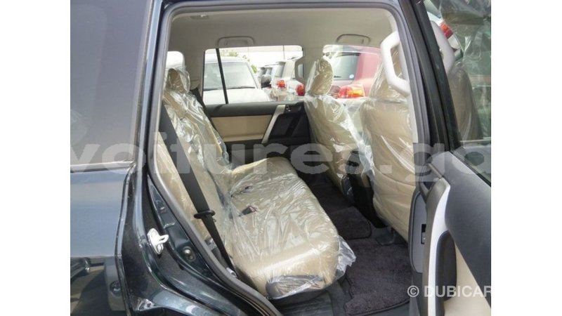 Big with watermark toyota prado estuary import dubai 5829