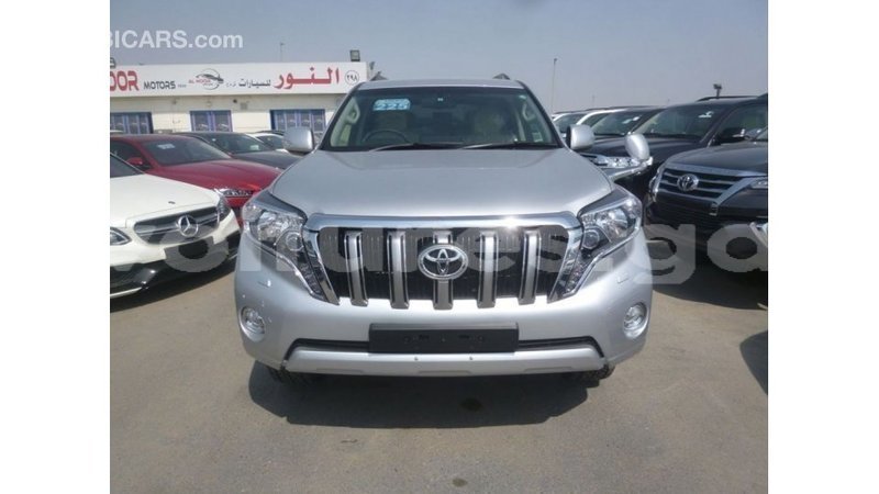 Big with watermark toyota prado estuary import dubai 5830