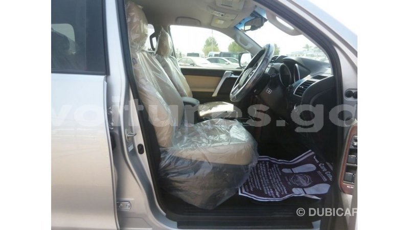 Big with watermark toyota prado estuary import dubai 5830