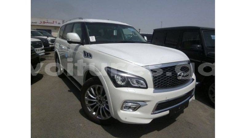 Big with watermark infiniti q estuary import dubai 5831