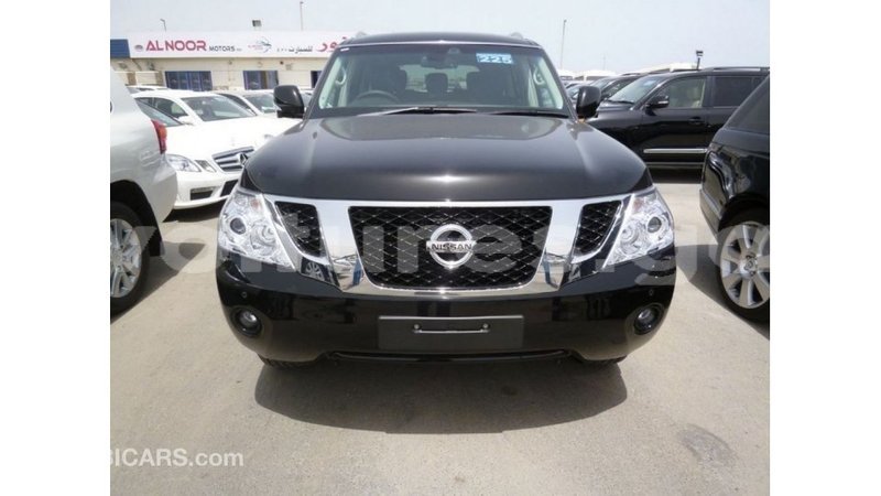 Big with watermark nissan patrol estuary import dubai 5832