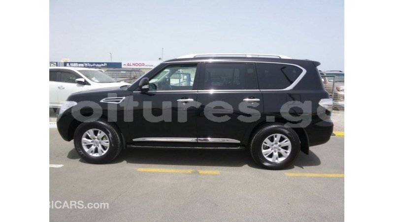 Big with watermark nissan patrol estuary import dubai 5832