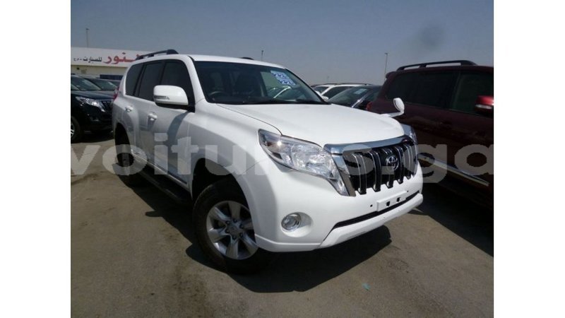 Big with watermark toyota prado estuary import dubai 5834