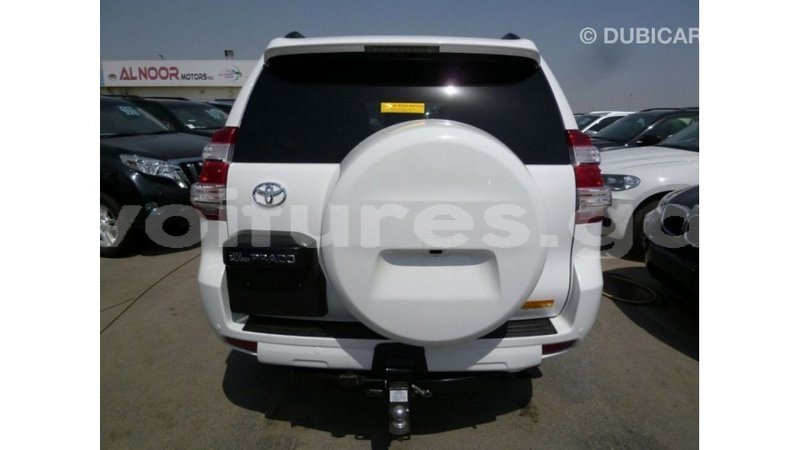 Big with watermark toyota prado estuary import dubai 5834