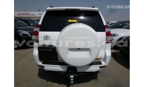 Acheter Import Voiture Toyota Prado Blanc à Import - Dubai, Estuaire Acheter Import Voiture Toyota Prado Blanc à Import - Dubai, Estuaire