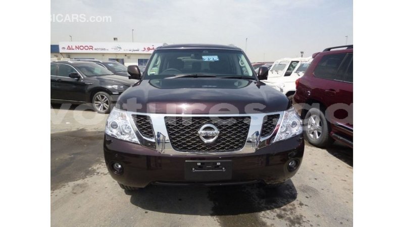 Big with watermark nissan patrol estuary import dubai 5835