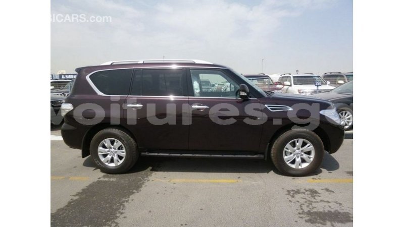 Big with watermark nissan patrol estuary import dubai 5835