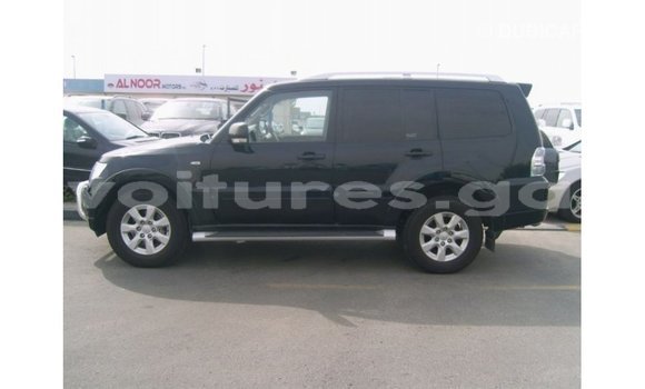 Acheter Import Voiture Mitsubishi Pajero Noir à Import - Dubai, Estuaire Acheter Import Voiture Mitsubishi Pajero Noir à Import - Dubai, Estuaire
