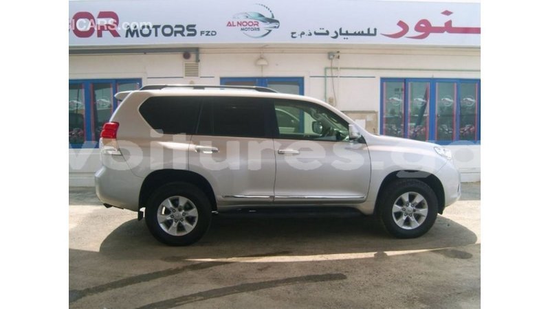 Big with watermark toyota prado estuary import dubai 5837