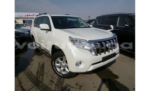 Acheter Import Voiture Toyota Prado Blanc à Import - Dubai, Estuaire Acheter Import Voiture Toyota Prado Blanc à Import - Dubai, Estuaire