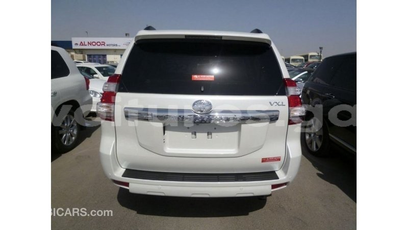 Big with watermark toyota prado estuary import dubai 5842