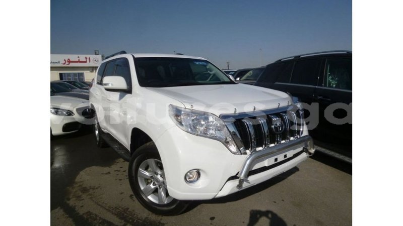 Big with watermark toyota prado estuary import dubai 5843