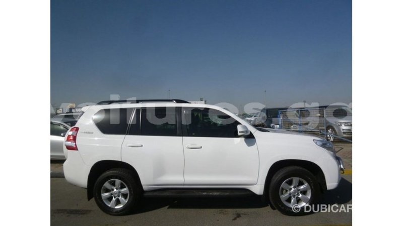 Big with watermark toyota prado estuary import dubai 5843