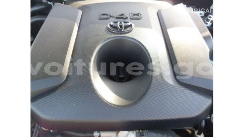 Big with watermark toyota prado estuary import dubai 5843