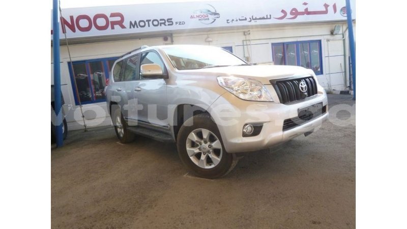 Big with watermark toyota prado estuary import dubai 5844