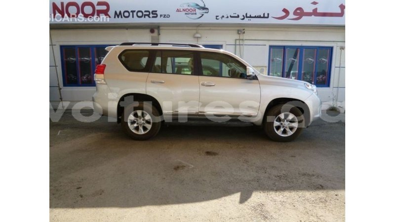 Big with watermark toyota prado estuary import dubai 5844