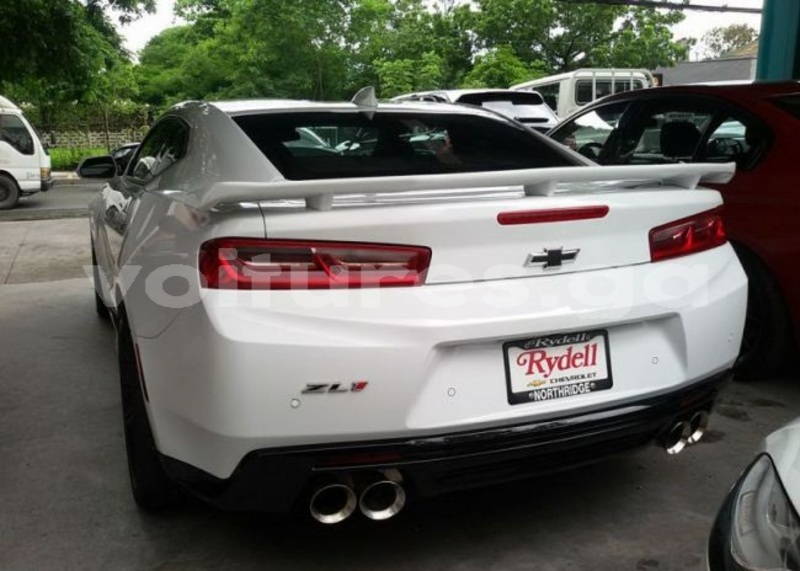 Big with watermark 2018 chevrolet camaro 36 4547058 11