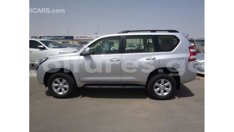 Big with watermark toyota prado estuary import dubai 5846