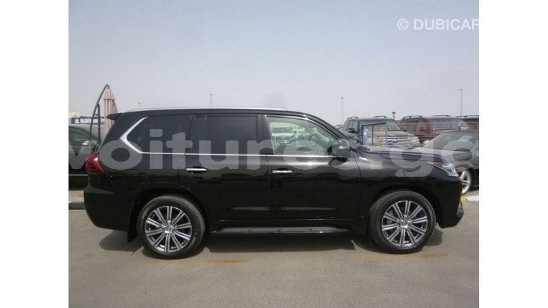 Big with watermark lexus lx estuary import dubai 5847