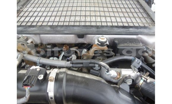 Sayi Imported Toyota Land Cruiser White Mota in Import - Dubai a estuary Sayi Imported Toyota Land Cruiser White Mota in Import - Dubai a estuary