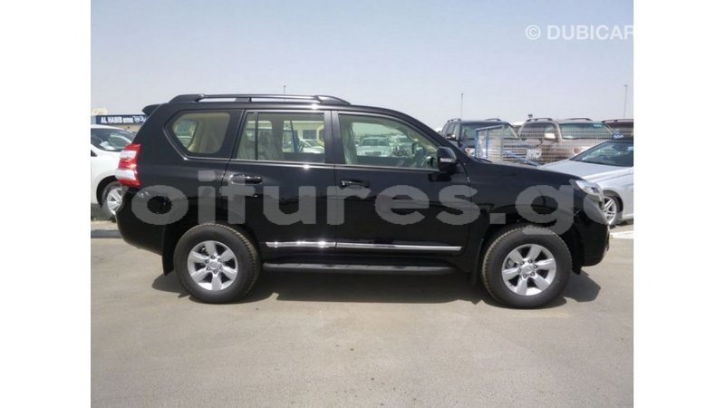 Big with watermark toyota prado estuary import dubai 5851