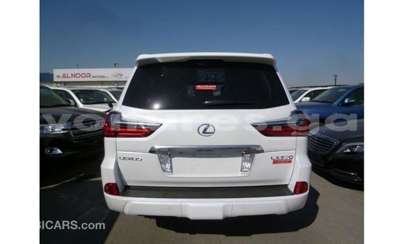 Sayi Imported Lexus LX White Mota in Import - Dubai a estuary Sayi Imported Lexus LX White Mota in Import - Dubai a estuary
