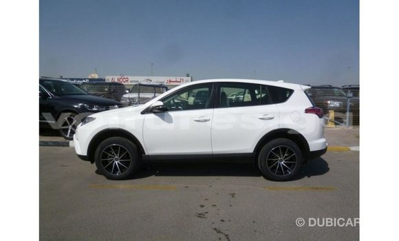 Sayi Imported Toyota HiAce White Babbar mota in Import - Dubai a estuary Sayi Imported Toyota HiAce White Babbar mota in Import - Dubai a estuary