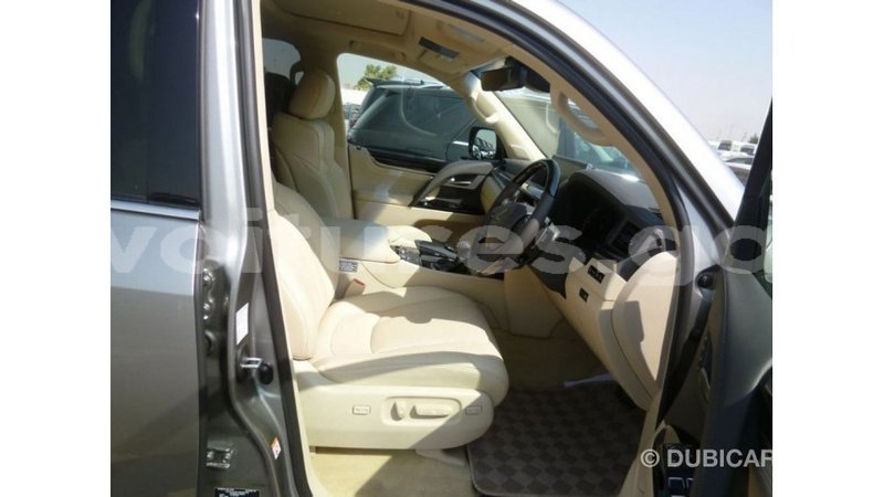 Big with watermark lexus lx estuary import dubai 5859