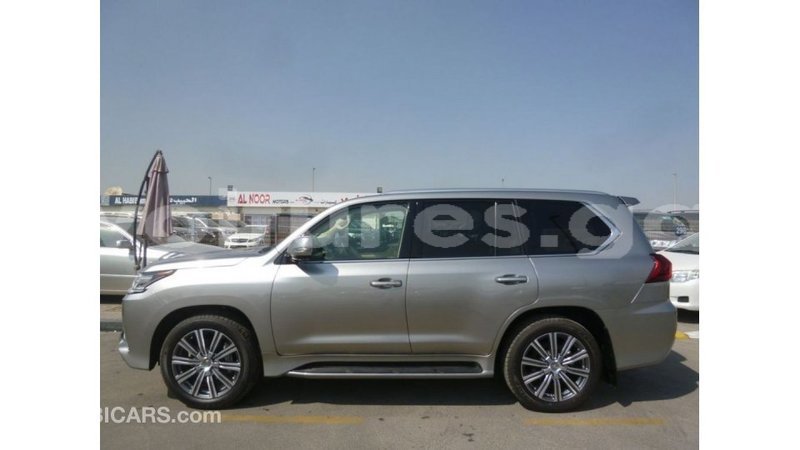 Big with watermark lexus lx estuary import dubai 5859