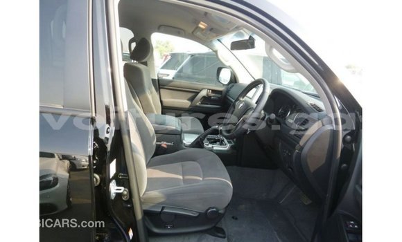 Buy Import Toyota Land Cruiser Black Car in Import - Dubai in Estuary Buy Import Toyota Land Cruiser Black Car in Import - Dubai in Estuary