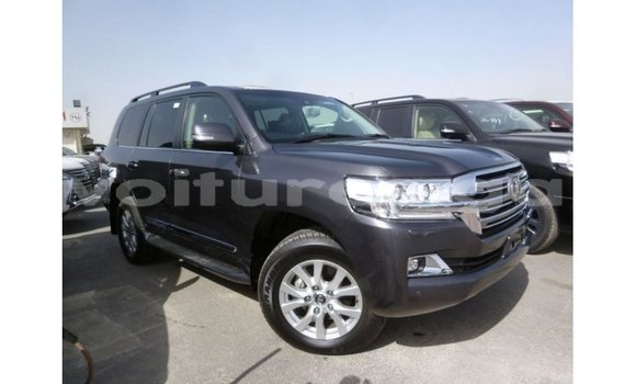 Sayi Imported Toyota Land Cruiser Sauran Mota in Import - Dubai a estuary Sayi Imported Toyota Land Cruiser Sauran Mota in Import - Dubai a estuary