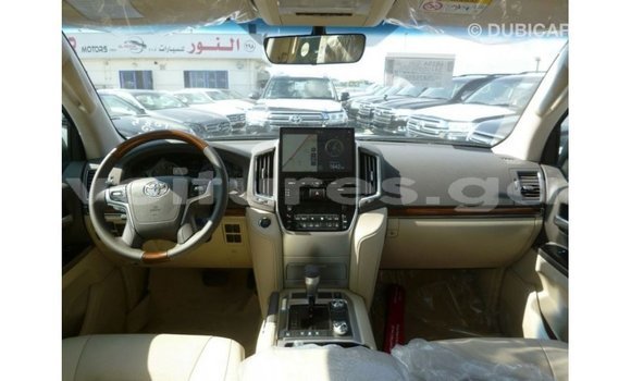 Acheter Import Voiture Toyota Land Cruiser Autre à Import - Dubai, Estuaire Acheter Import Voiture Toyota Land Cruiser Autre à Import - Dubai, Estuaire