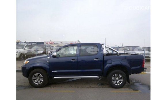 Acheter Import Voiture Toyota Hilux Bleu à Import - Dubai, Estuaire Acheter Import Voiture Toyota Hilux Bleu à Import - Dubai, Estuaire