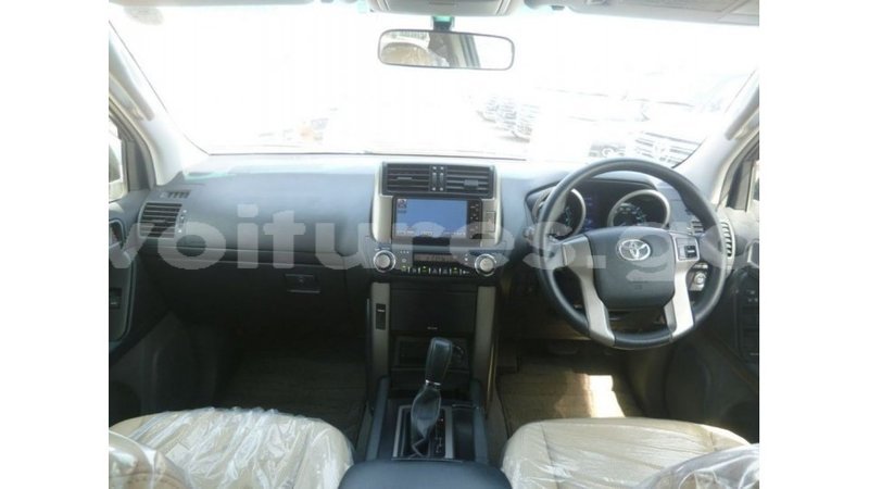 Big with watermark toyota prado estuary import dubai 5869