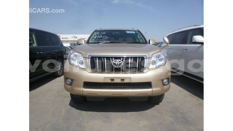 Big with watermark toyota prado estuary import dubai 5869