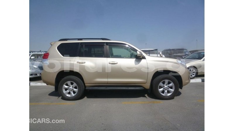 Big with watermark toyota prado estuary import dubai 5869