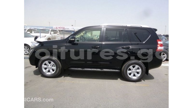 Big with watermark toyota prado estuary import dubai 5871
