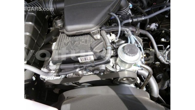 Big with watermark toyota prado estuary import dubai 5871