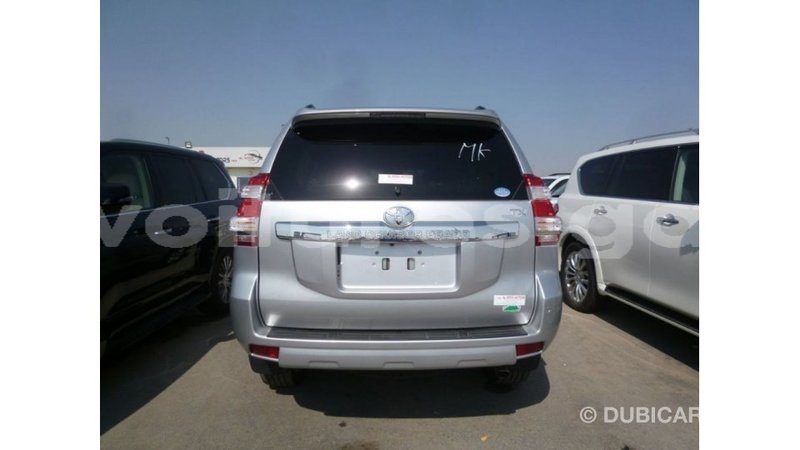 Big with watermark toyota prado estuary import dubai 5872