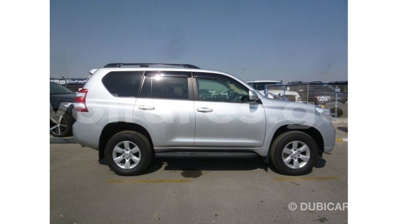 Big with watermark toyota prado estuary import dubai 5872