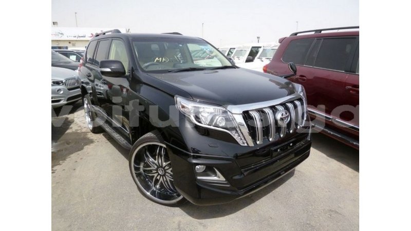 Big with watermark toyota prado estuary import dubai 5874