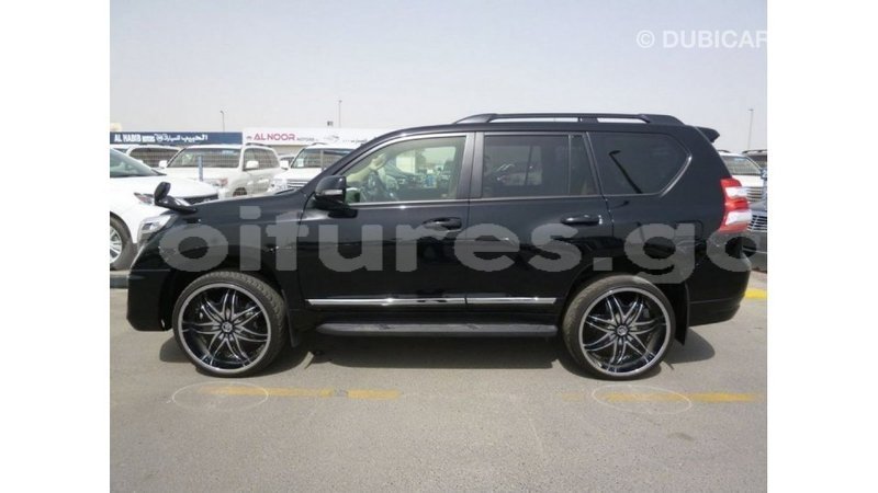 Big with watermark toyota prado estuary import dubai 5874