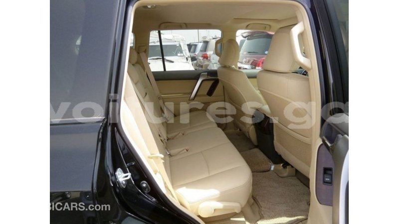 Big with watermark toyota prado estuary import dubai 5874