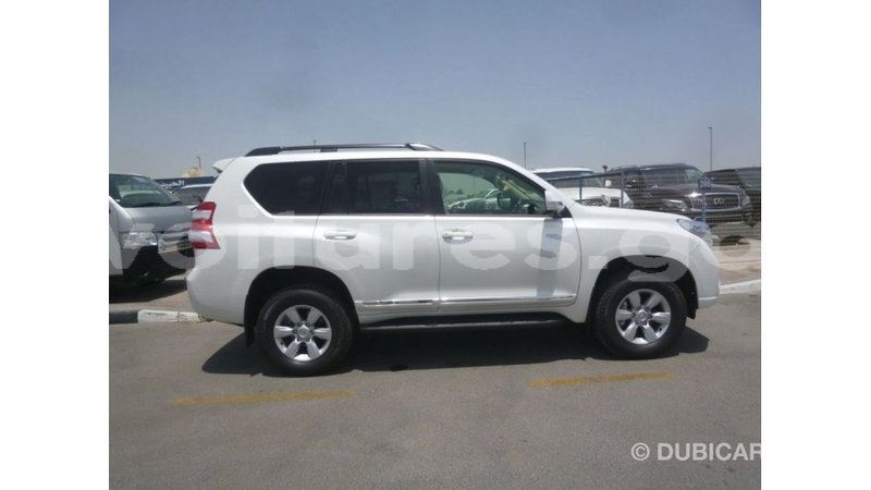 Big with watermark toyota prado estuary import dubai 5875