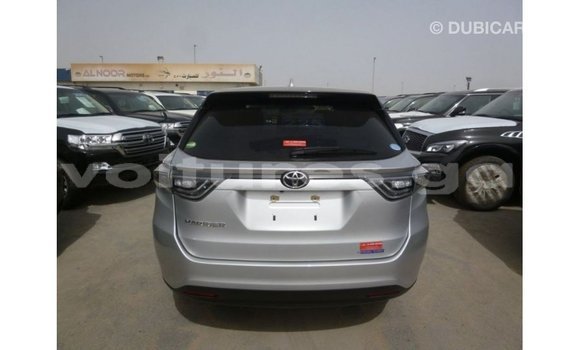 Acheter Import Voiture Toyota Harrier Autre à Import - Dubai, Estuaire Acheter Import Voiture Toyota Harrier Autre à Import - Dubai, Estuaire
