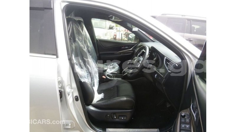 Big with watermark toyota harrier estuary import dubai 5878